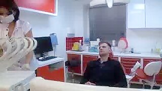 Mi nueva dentista supo supervisar mis nervios al momento